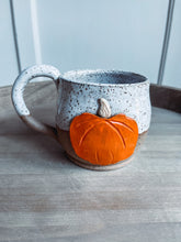 #19 Pumpkin Mug